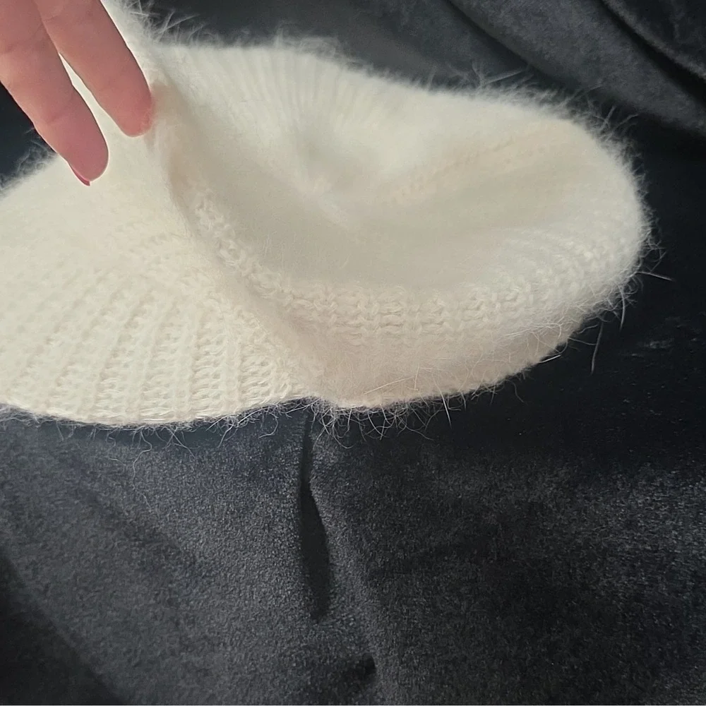 White Angora Nylon Knit Newsboy Hat Solid Women's One Size RN 7008
